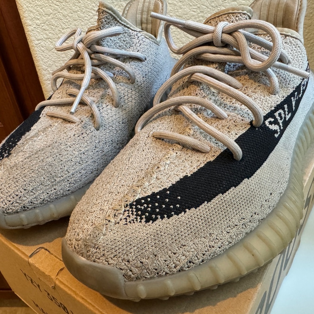 Yeezy Boost 350 V2 Adidas slate/cblack/slate